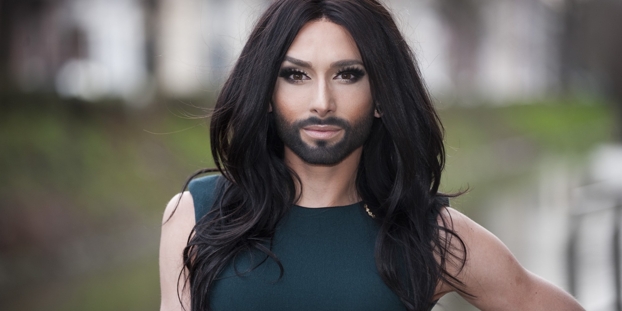 o-conchita-wurst-facebook.jpg