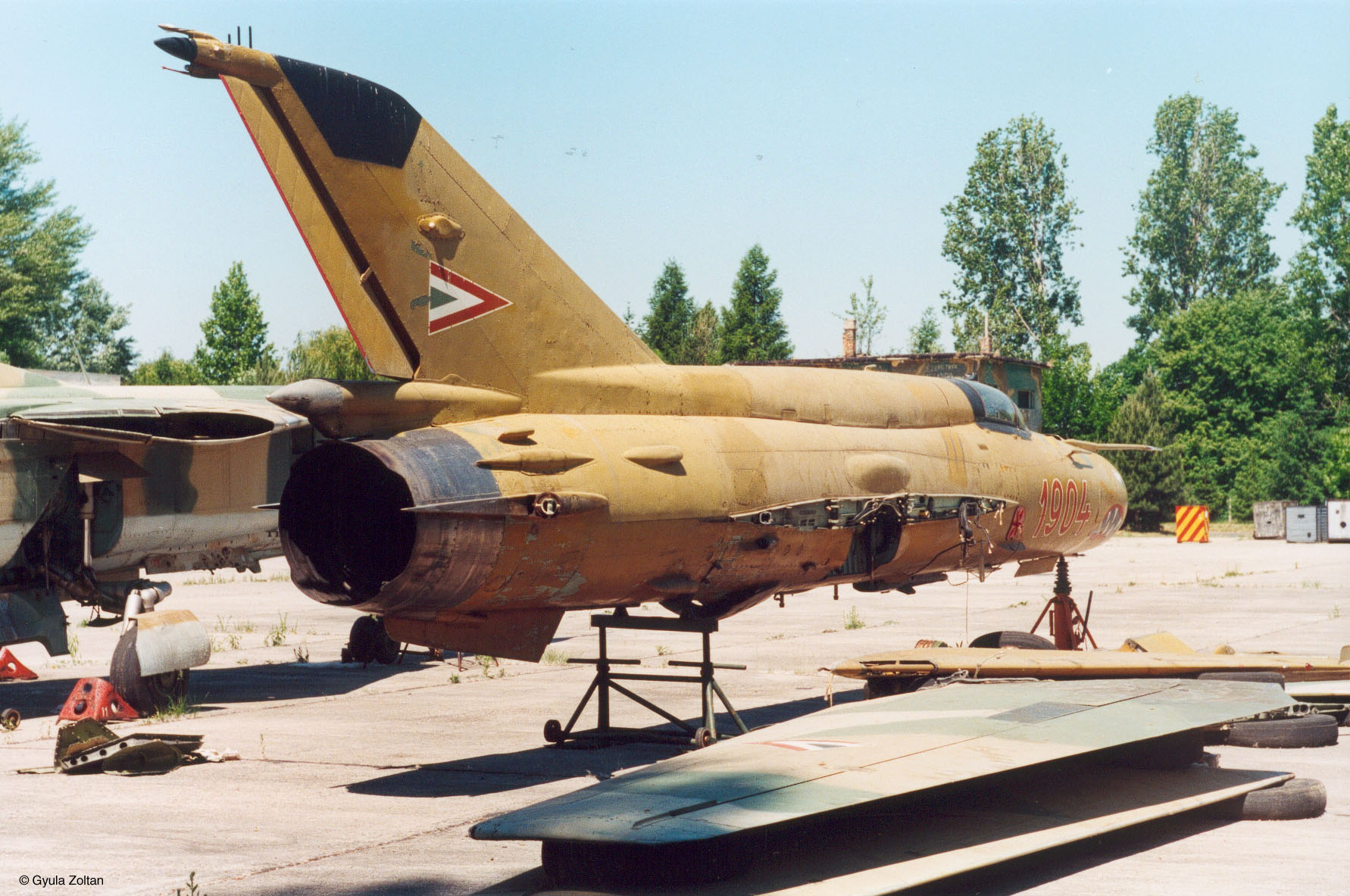 mig_21_bis_2_1904_lhpa_gyz001.jpg