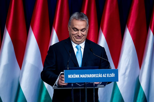 Most már két puska van a színpadon, amit Orbán bármikor elsüthet