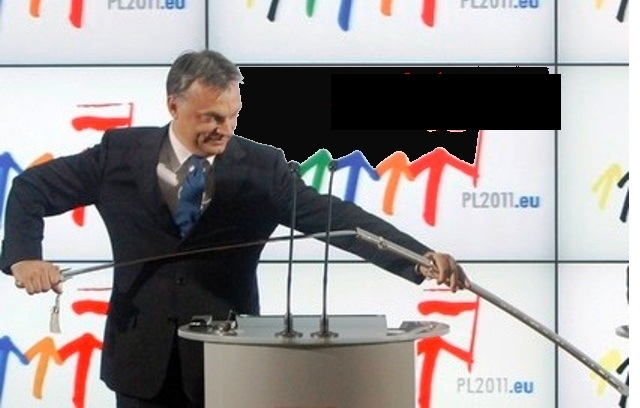 orban-diszkarddal-hirhatar.jpg