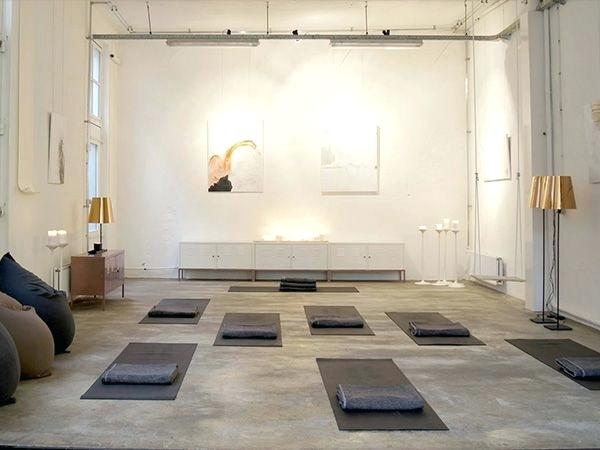 yoga-studio-decoration-best-yoga-studios-ideas-on-yoga-studio-design-home-yoga-studio-decorating-ideas.jpg