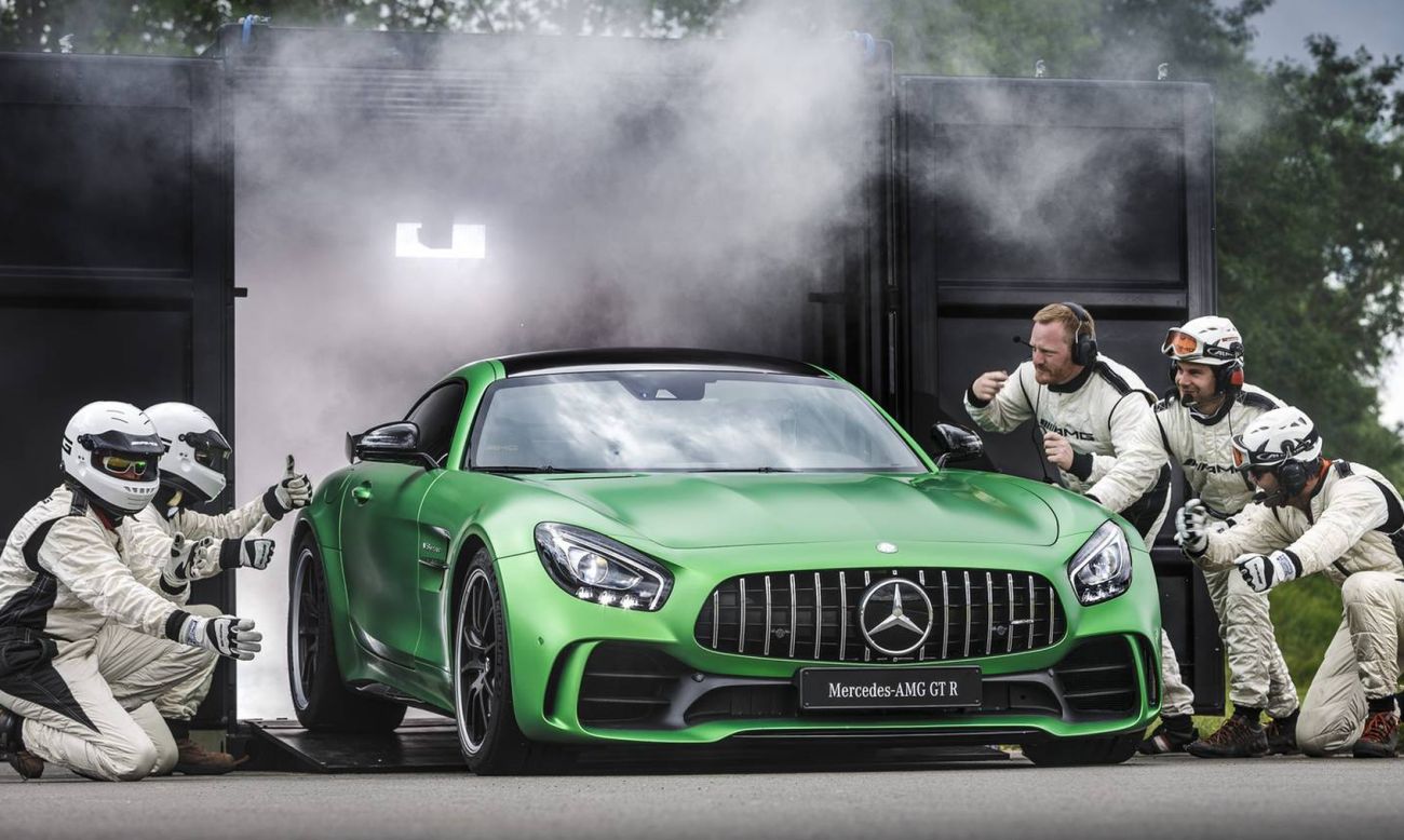 amg-gt-r-michelin2_ok.jpg