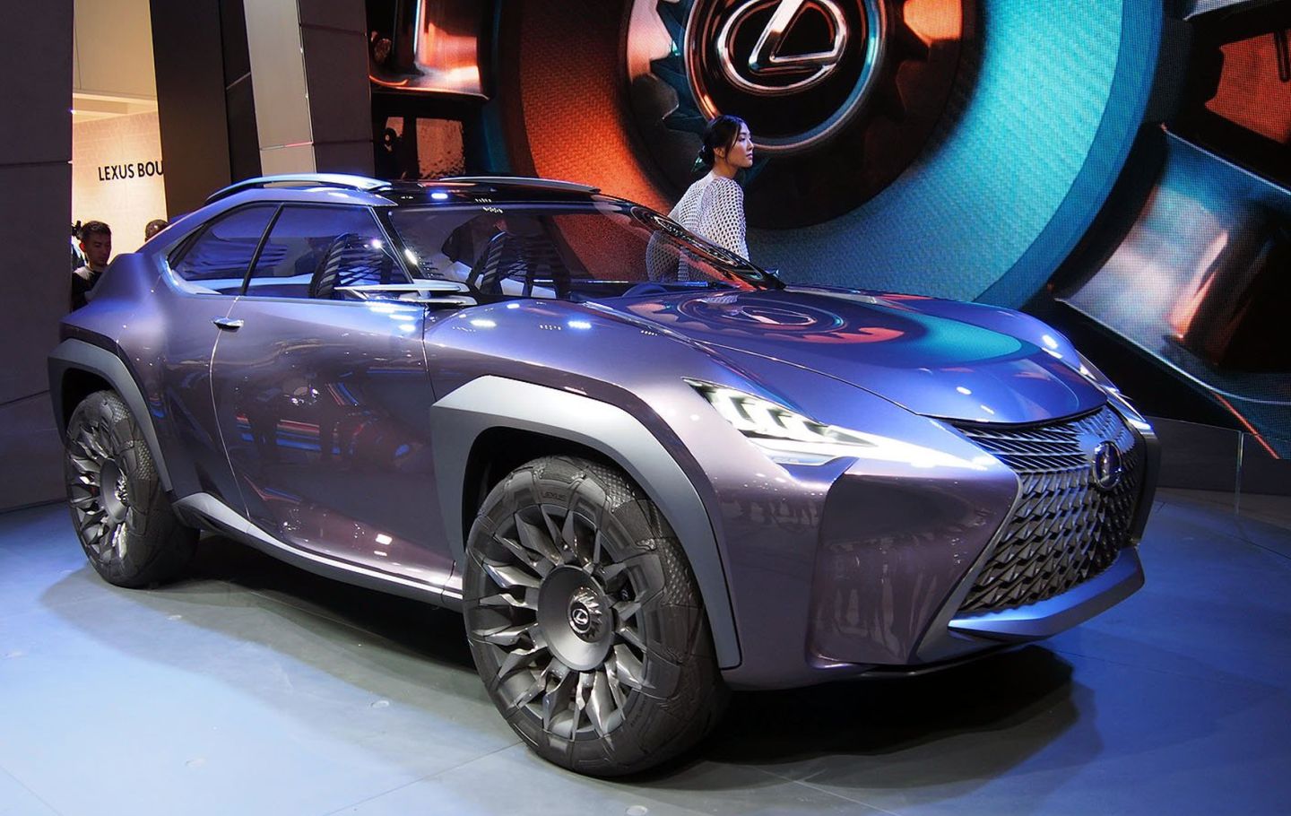 goodyear_lexus-ux-concept_ok.jpg