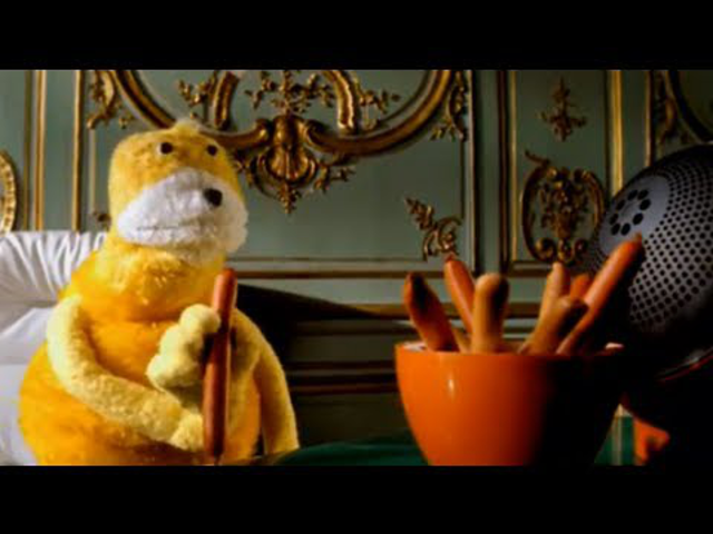 Béla fiam mi a fenét csinál szenteste?