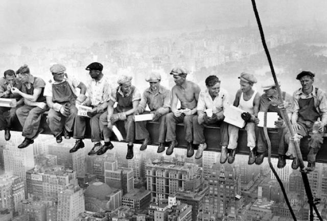 skyscraperlunch.jpg