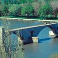 A "nagyvonalú" történész és a Galvani híd