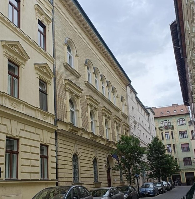 nevtelen_4.jpg