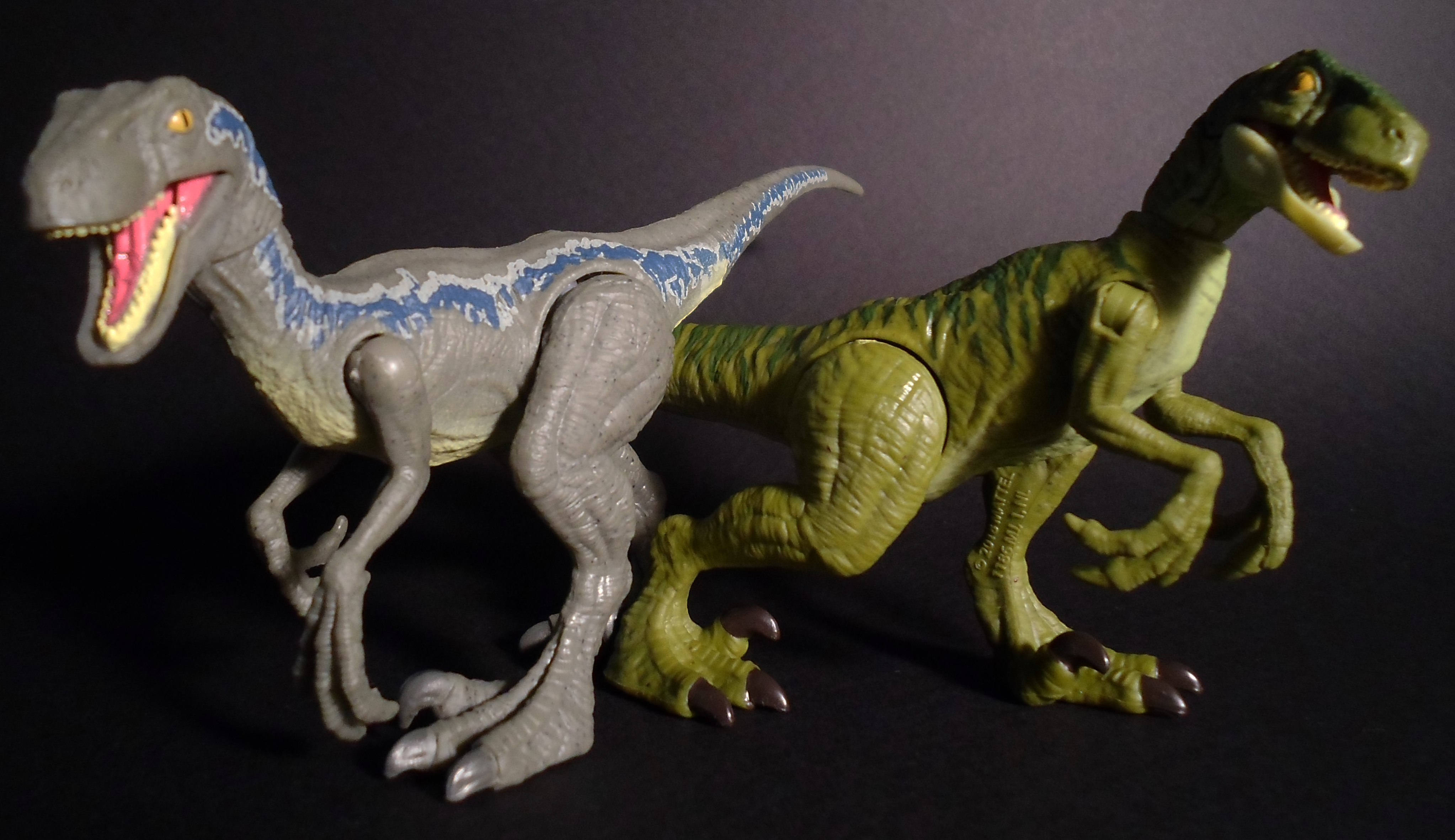 Jurassic Newsworld Termékbemutató Savage Strike Velociraptor Charlie Jurassic Hungary 