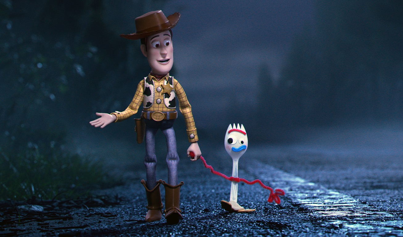 szmk_toy_story_4_disney_pixar_villi_forky_woody_buzz_bonnie_andy_jatek_haboru_a_vegtelenbe_es_tovabb_13.jpg