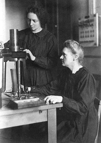 curie_marie_irene_lab_photo.jpg