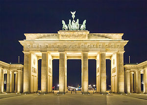 300px-berlin_brandenburger_tor_nacht.jpg