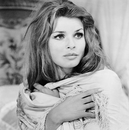 Senta Berger.jpg