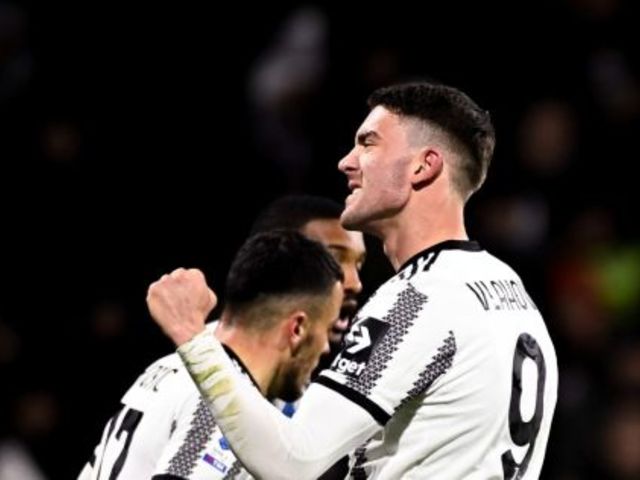 A Juventus Kuluševski és Vlahović ügyében egyeztetett
