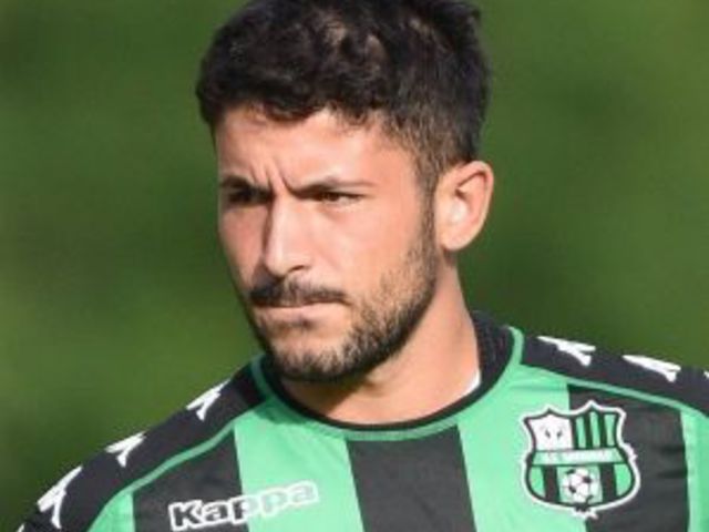 A Juve elhappolhatja Sensit a Milan orra elől