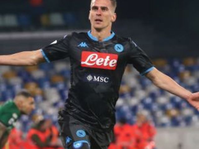 Milikért 12 milliót fizethet a Juventus