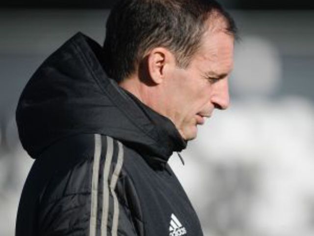 Allegri Angliába tart?