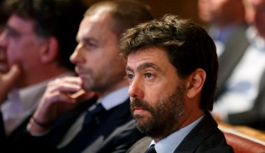 agnelli_andrea_ceferinnel_a_hatterben.jpg