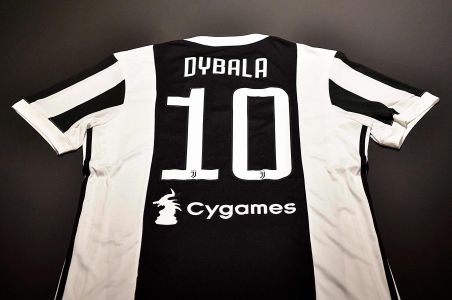 HIVATALOS: Dybala kapta a legendás tízes mezt