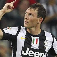 Lichtsteiner kihagyhatja a Napoli elleni meccset