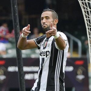 Benatia januárban Milánóba költözne