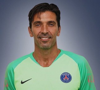 Buffon: „Nem a pénzért igazoltam a PSG-hez”