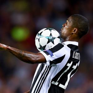 Douglas Costa: "A kulcspillanatokban mi vagyunk a jobbak"