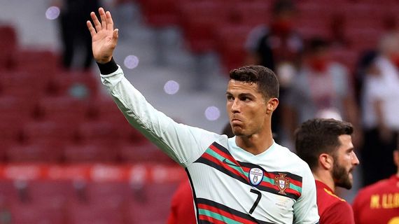 Cristiano Ronaldo: „36 vagyok, nincsenek álmatlan éjszakáim a jövő miatt”