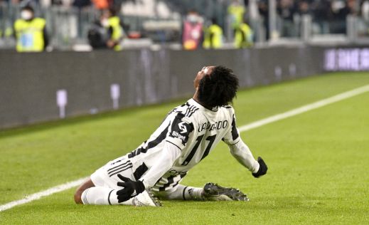 Cuadrado: "Nagyon boldog vagyok a Juventusnál"