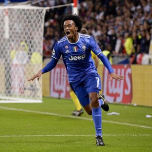 cuadrado_juan_golorom_lyon.jpg