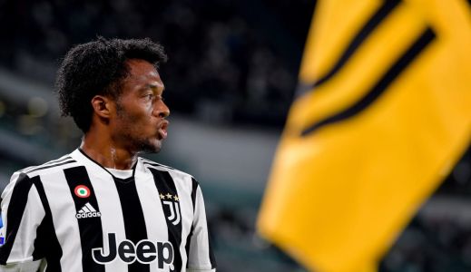Cuadrado: "Mindegy, hogy mikor hosszabbítok a Juventusszal"