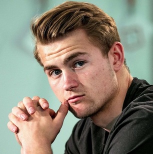 de Ligt: „Nem érzem, hogy legyőzhetetlen lennék”