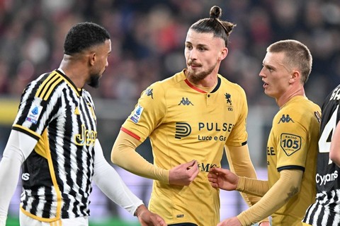 Manea: „A Juve alapvető volt Drăgușin fejlődéséhez”