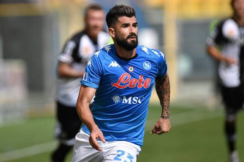 hysaj_elseid_napoli_mezben.jpg