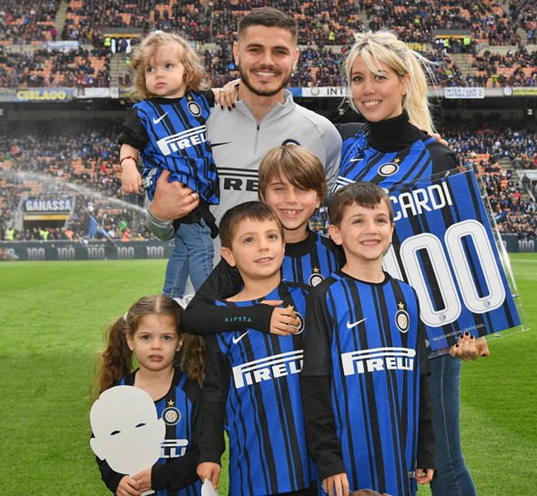 icardi_csaladostul.jpg