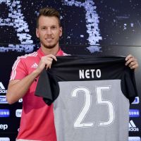 Neto: „Buffon segít a gyorsabb fejlődésben”