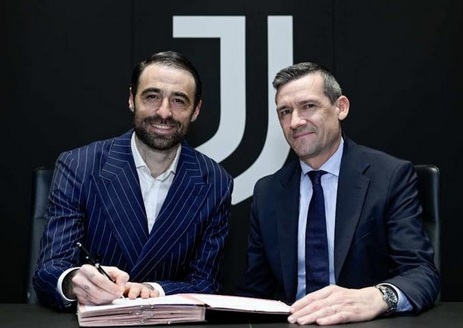 HIVATALOS: Pinsoglio 2027-ig hosszabbított