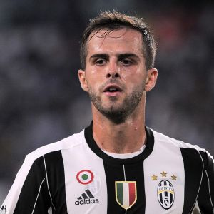 Pjanić: "A Juventus képes legyőzni a Barcelonát"