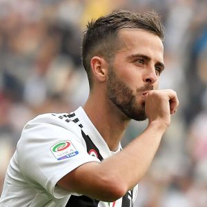 pjanic_miralem_ujjat_szopja.jpg