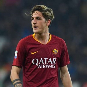 Zaniolo a Juventusszal örült