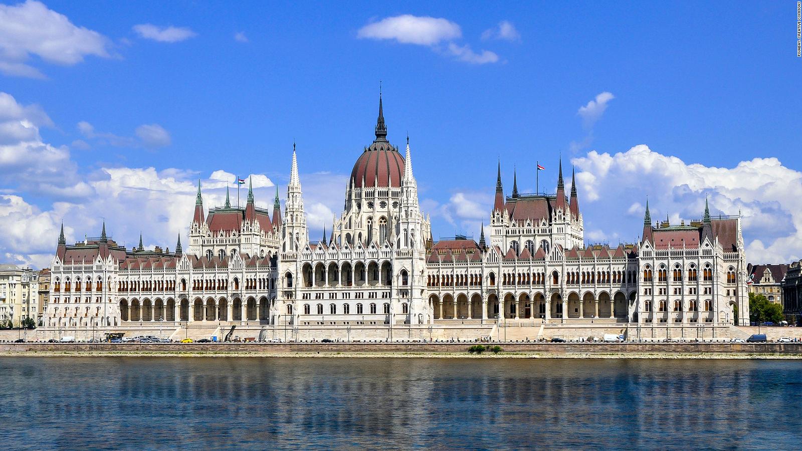 181207124250-hungarys-parliament-building---pixabay-full-169.jpg