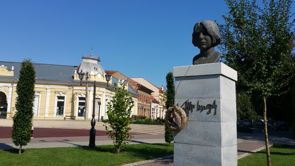 kaffka_szobor_2.jpg
