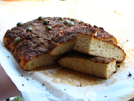 aszaltparadicsomos focaccia (3).jpg