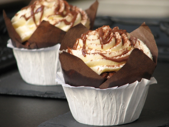 baileys cupcake 009.jpg