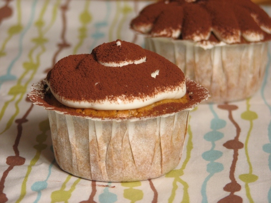 tiramisu cupcake 006.jpg