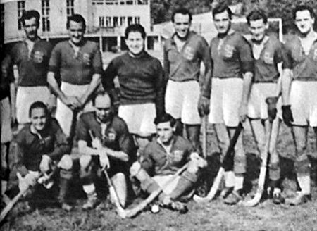 A gyephokicsapat bajnokai<br /><br />(forrás: http://www.huszadikszazad.hu/1941-szeptember/sport/a-bbte-nyerte-a-gyephoki-rangadot)