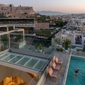 Az Akropoliszra néző kilátást blokkoló athéni szállodának le kell bontania a legfelső szinteket