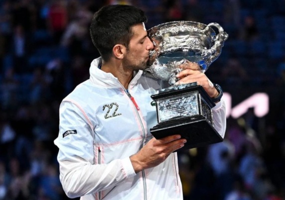djokovic_gr.jpg
