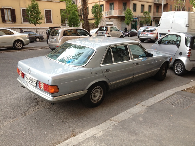 mercedes-benz-w126.jpg