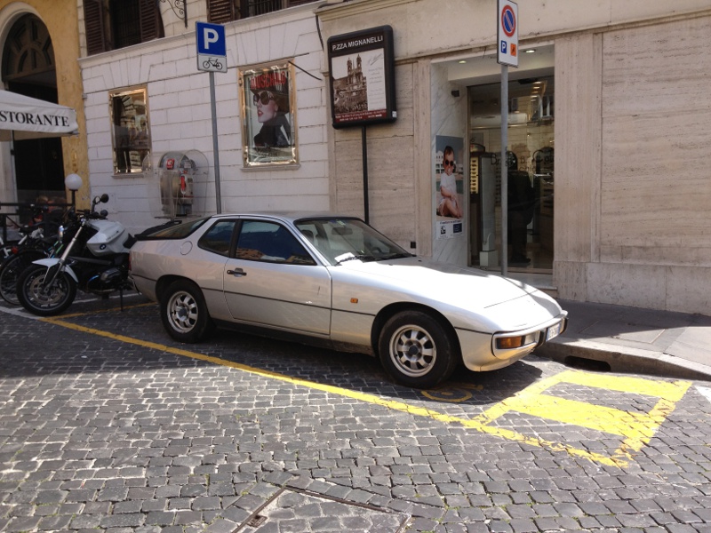 porsche-924.jpg