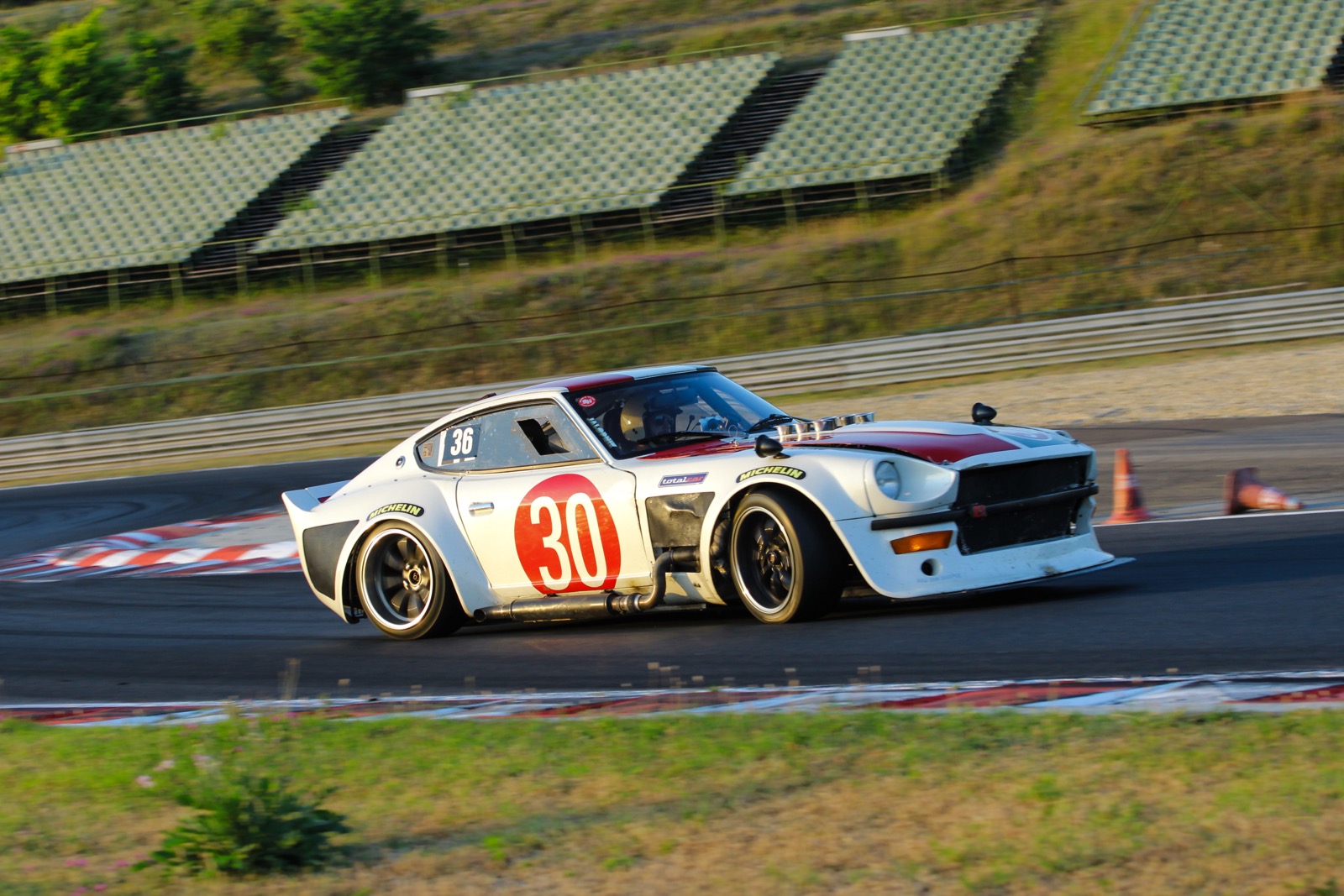 datsun_260z_aardvark_2015_2_1_1.jpg